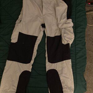 Bear Grylls Craghopper pants size UK 36